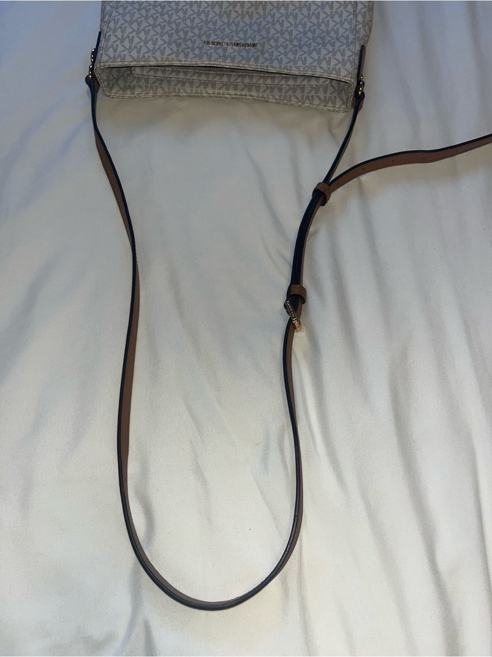 Michael Kors Beige Monogram Crossbody with Brown Strap - Picture 9 of 16